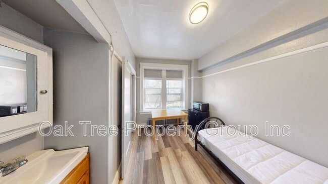 Building Photo - 2008 Shattuck Ave.