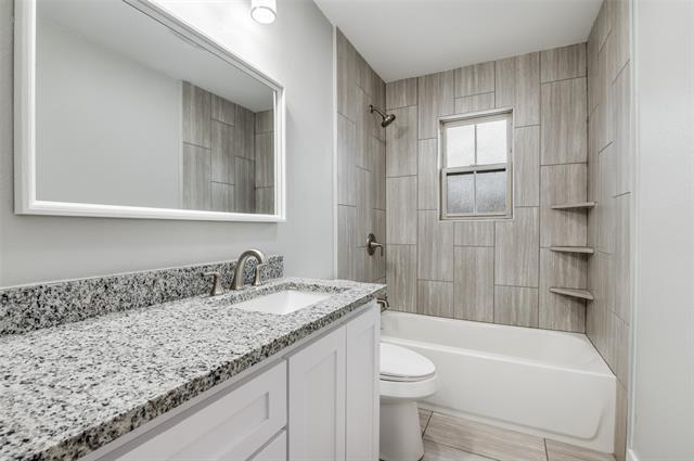 Building Photo - 1326 Johns Ave