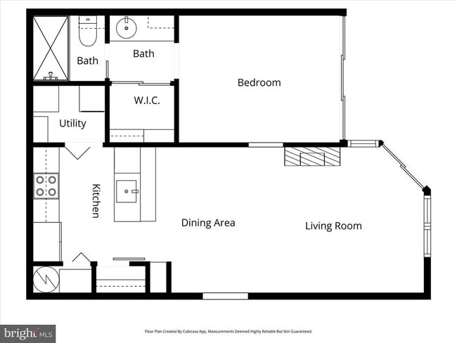 Building Photo - 7596 Lakeside Village Dr