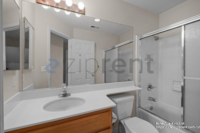 Building Photo - 1228 Albacore Terrace