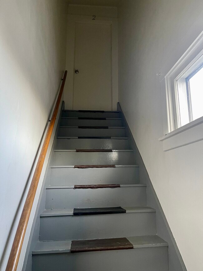 Primary Photo - 1820 Crowley St