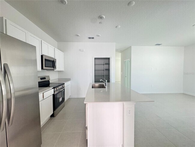 Building Photo - 2286 White Buffalo St