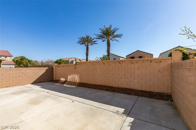 Building Photo - 5674 Cascadia Ct