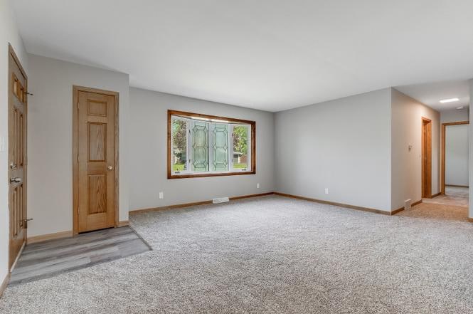 Building Photo - 2040 Blueberry Ln