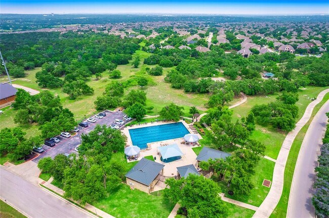 Building Photo - 3805 Longhorn Acres St