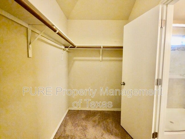 Building Photo - 13008 Ship Bell Dr