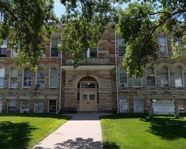 Building Photo - Stonehouse Apartments