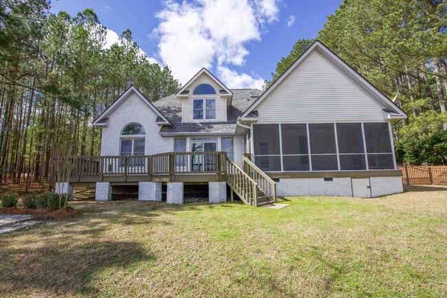 Building Photo - "Modern 3-Bedroom Home with 3 Full Bathrooms and Spacious Living Areas in Vass, NC!"