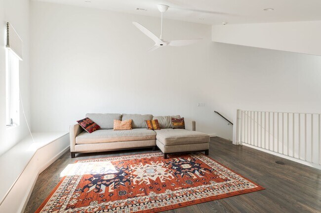 Building Photo - Modern Living + Downtown OKC + 3 bedrooms + 2 Car Garage