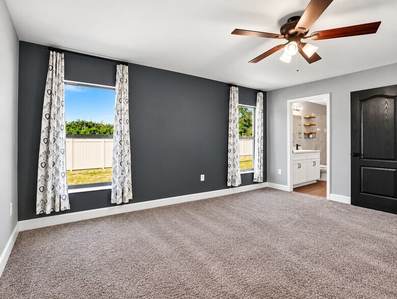 Building Photo - 188 Black Skimmer Ln