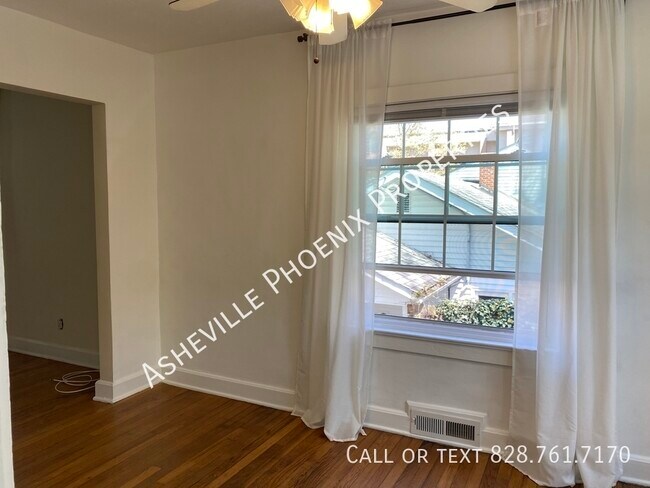 Building Photo - 17 Spears Avenue