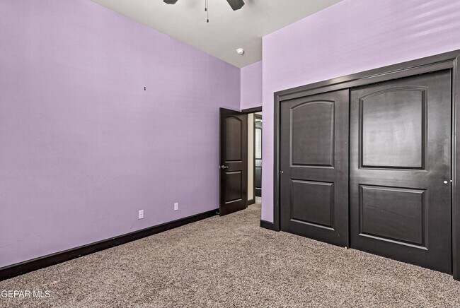 Building Photo - 12744 Midland Ct
