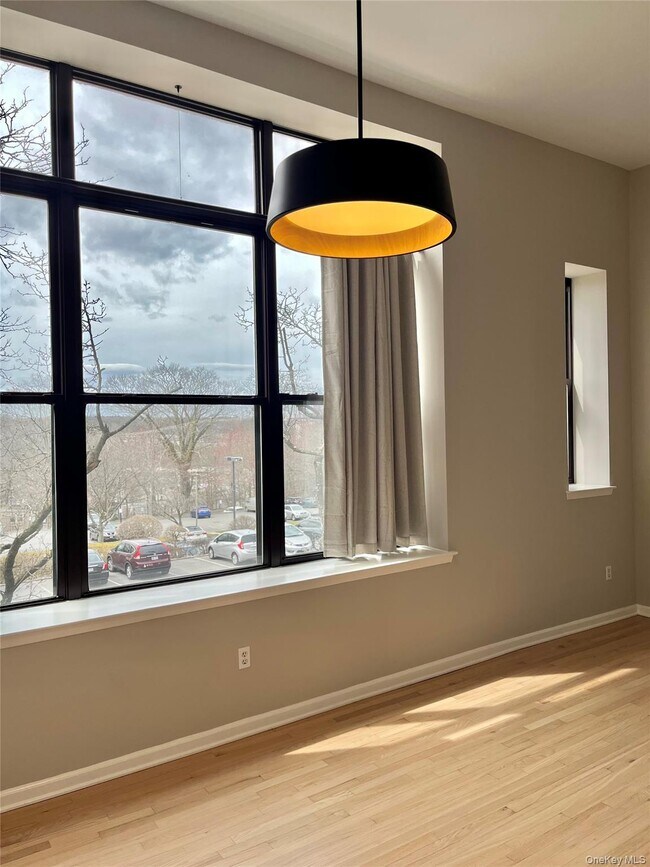 Building Photo - 85 McKinley Ave