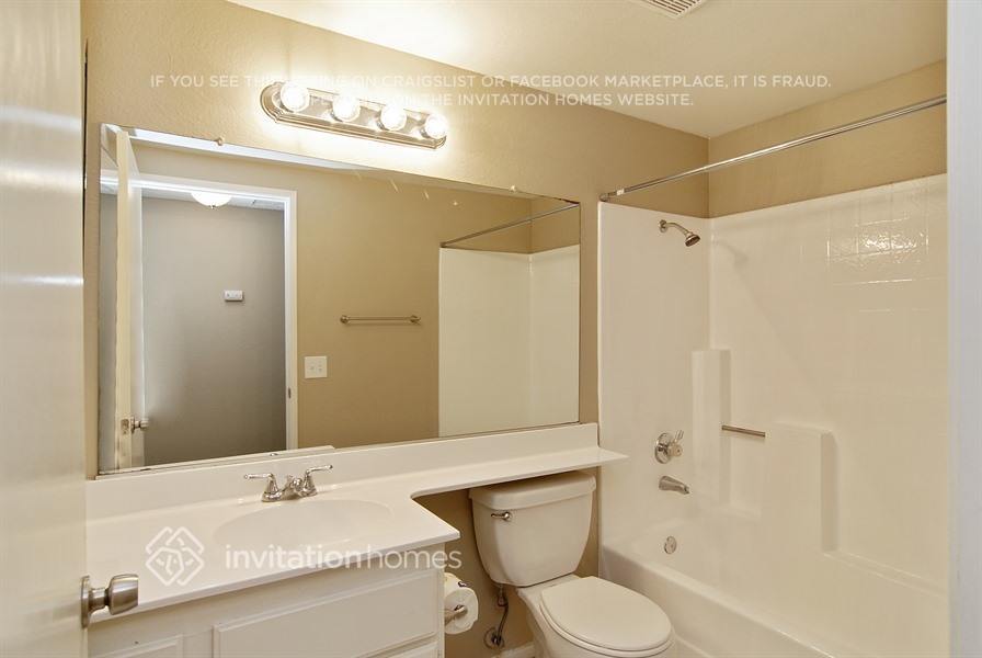Building Photo - 1529 Ashbury Way