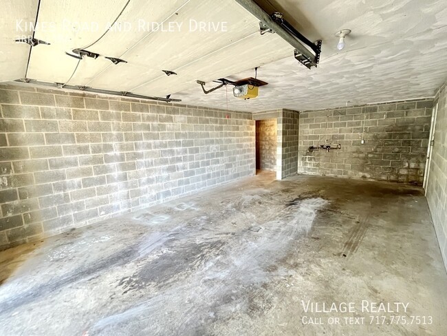 Building Photo - 1953 Kimes Rd