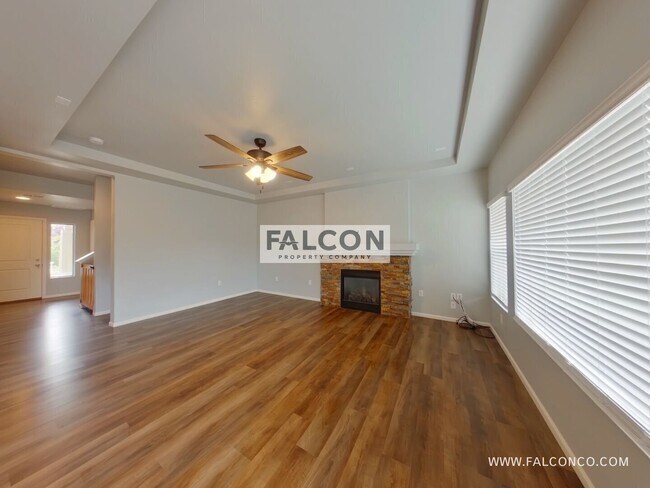 Building Photo - 9279 Birr Ct