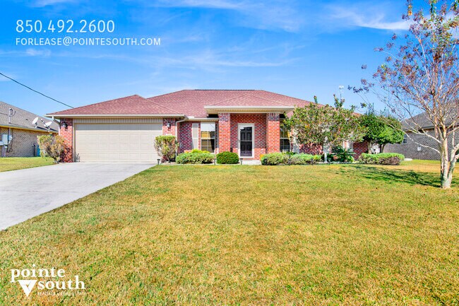 Building Photo - 33633 Field Stone Ln