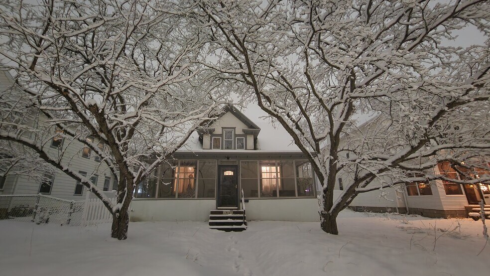 Building Photo - 1901 -2301 Fillmore Street NE Minneapolis, MN 55418