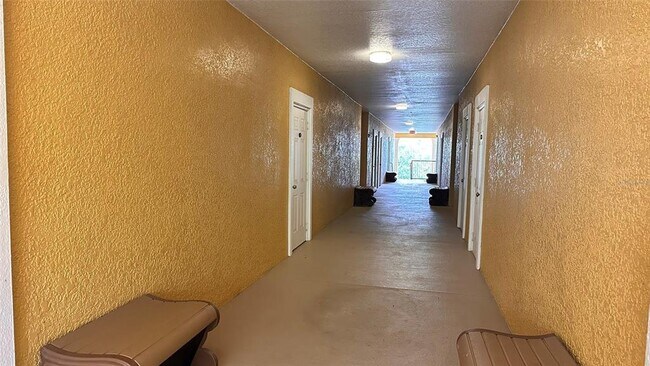 Building Photo - 3577 Conroy Rd