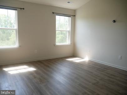 Building Photo - 2517 Drake Ln