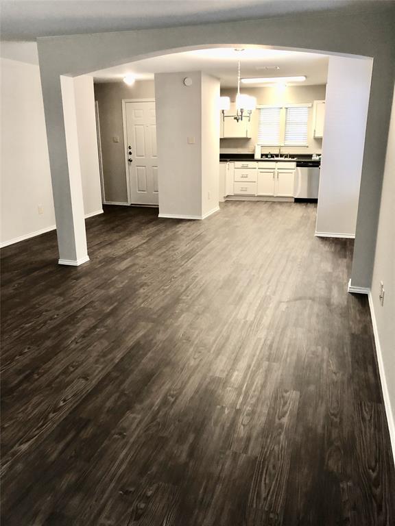 Building Photo - 1514 Carriage Hills Trail