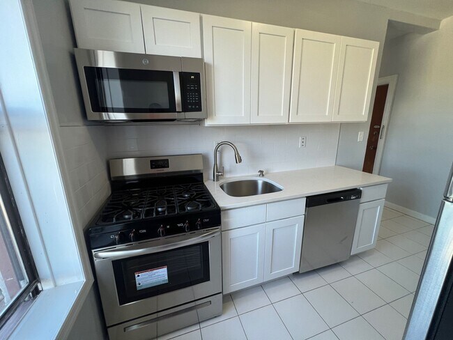 Building Photo - Gregg Parkview Apartments