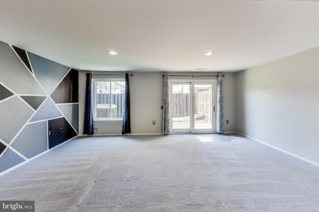 Building Photo - 18509 Owl Run Way