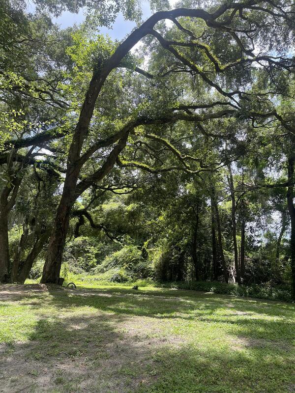 Building Photo - 5475 Sombra Del Lago Dr