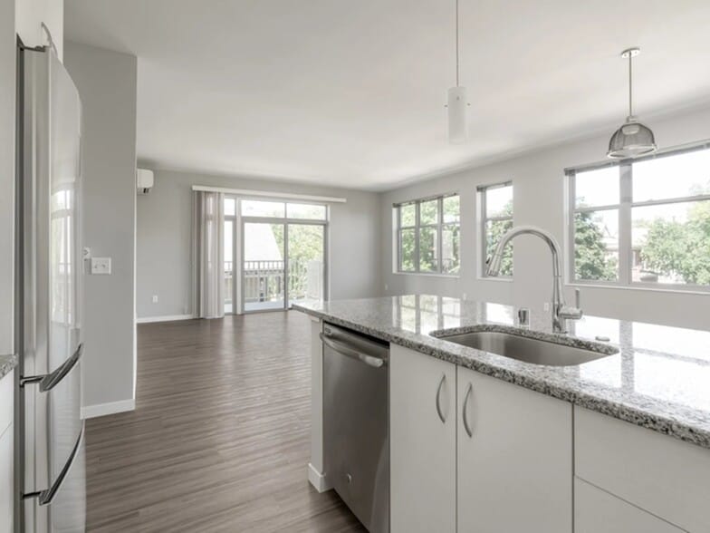 Building Photo - 1623 N Jackson St