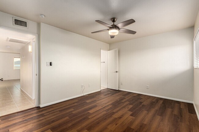 Building Photo - Scottsdale 3 bedroom long term rental