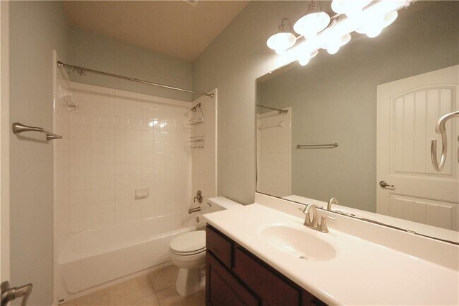 Building Photo - 1909 Manada Trail