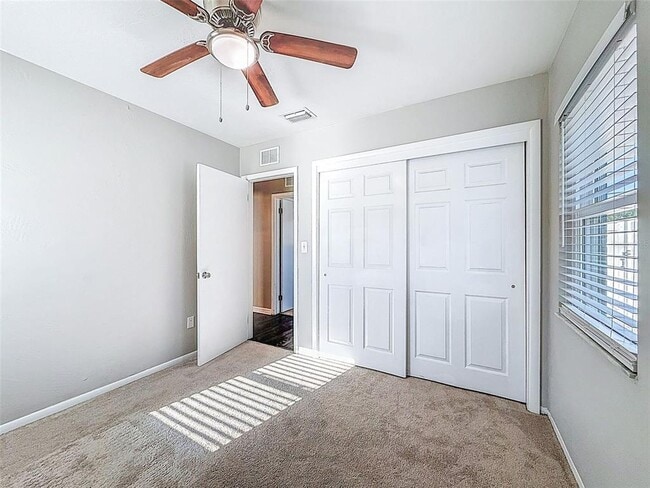 Building Photo - 7401 16th St N