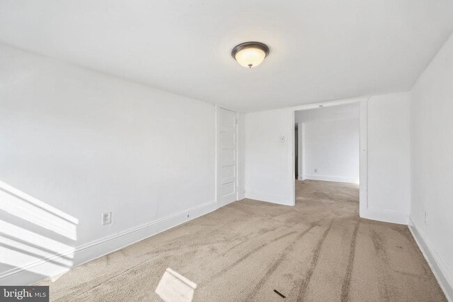 Building Photo - 336 Columbus Ave