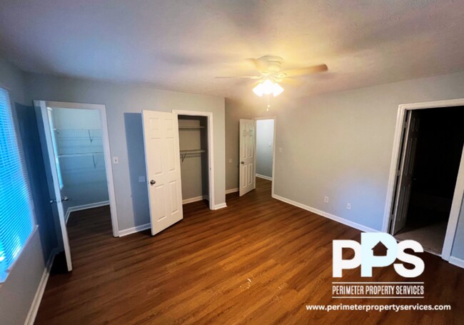 Building Photo - 2793 Bentley Pl SE