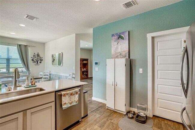 Building Photo - 13401 Baileyfield Dr
