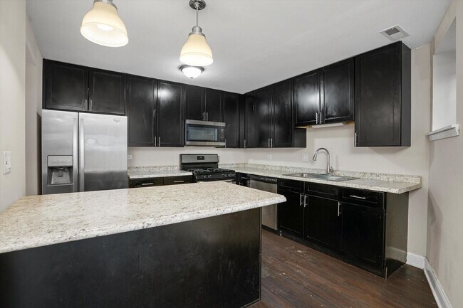 Building Photo - 4521 S Michigan Ave