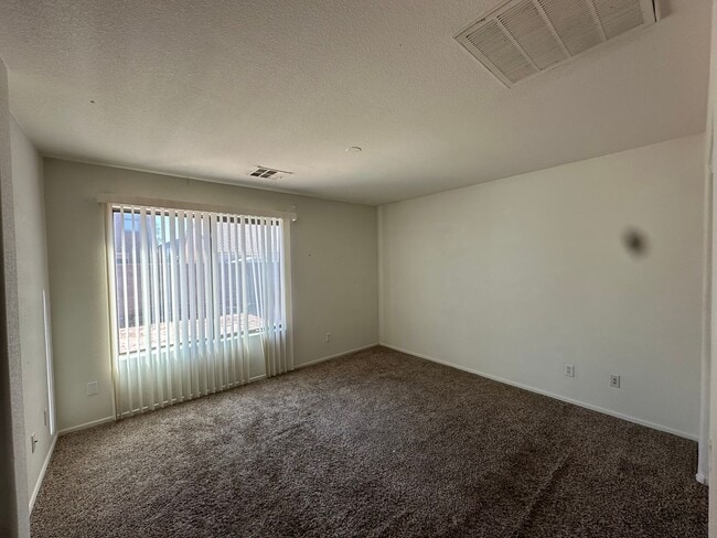 Building Photo - SINGLE LEVEL HOME IN MARICOPA