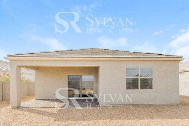 Building Photo - This charming home is ready for your personal touch!