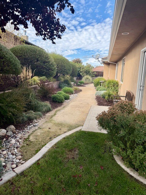 Building Photo - 512 Larkfield Pl