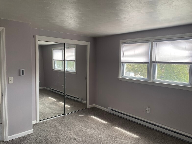 Building Photo - 58 Ashcraft Rd