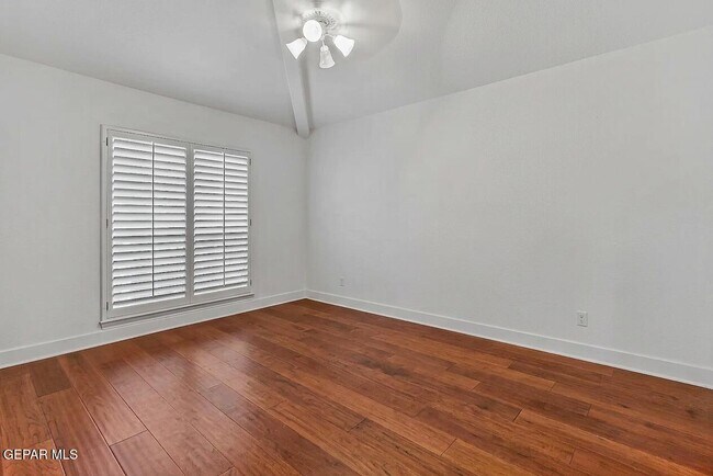 Building Photo - 6528 Calle Placido Dr