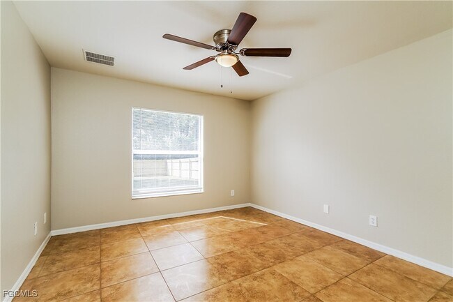Building Photo - 109 Ocean Park Dr