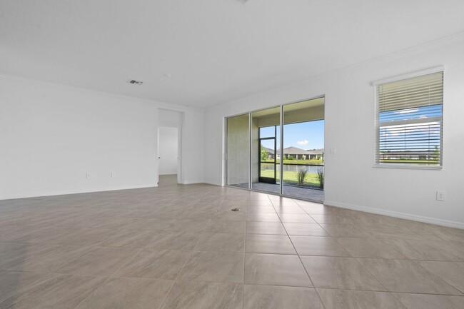 Building Photo - 4373 Lemongrass Dr