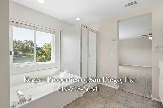 Building Photo - 908 Taber Ct