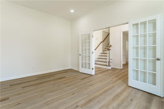 Building Photo - 3272 Pomarine Ln NW