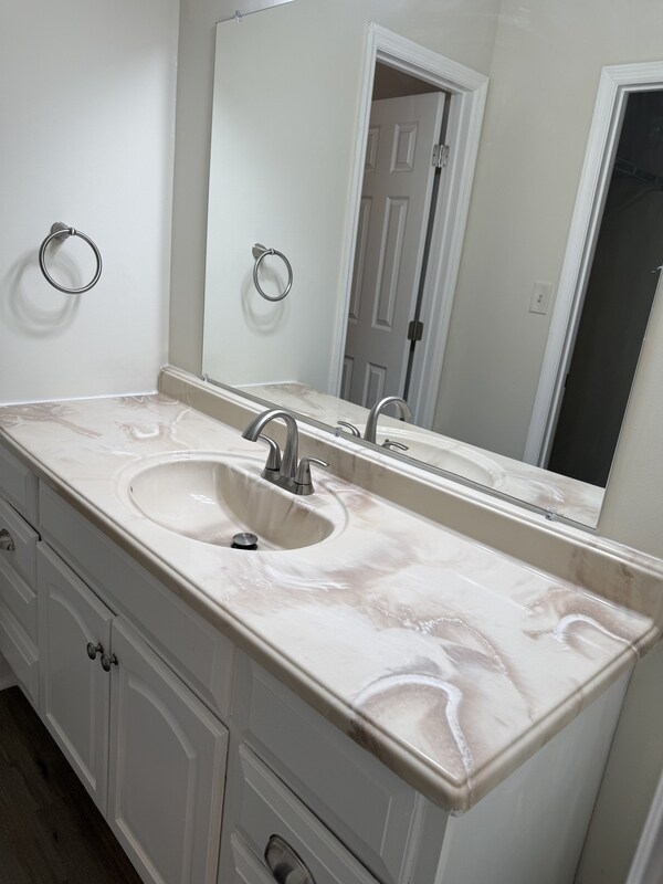 Building Photo - 273 Norman Dr