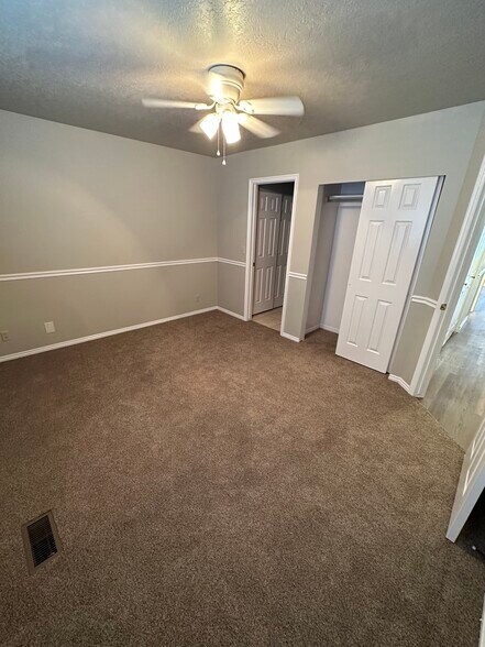 Building Photo - 5270 S 2800 W