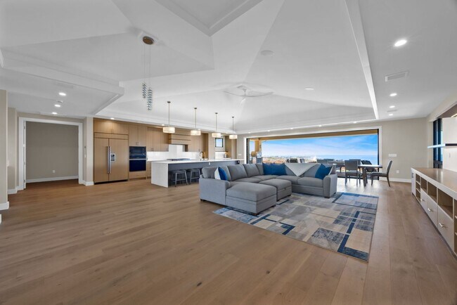 Building Photo - Luxury Ocean View Estate with Infinity Poo...