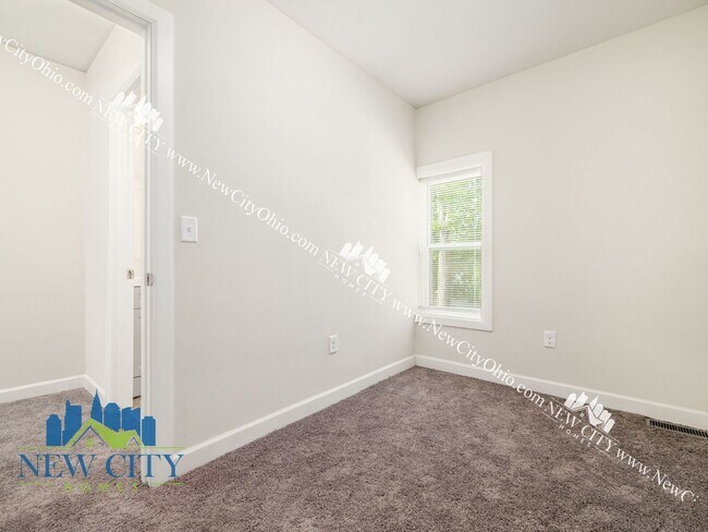 Building Photo - 91-93 N Central Avenue, Columbus, OH 43222