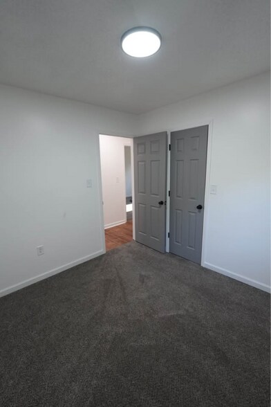 Building Photo - 24 S Galeston Ave